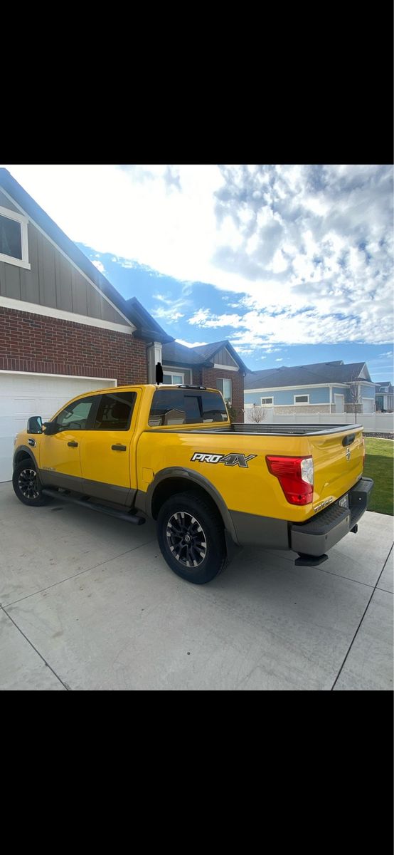 2017 Nissan Titan PRO-4X