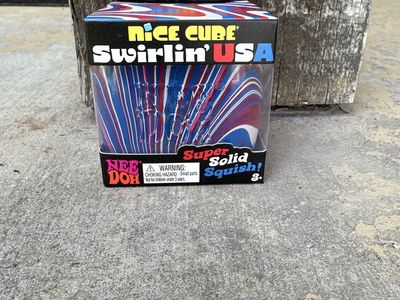 NeeDoh Nice Cube Swirlin' USA Fidget Toy - Super Solid Squish!