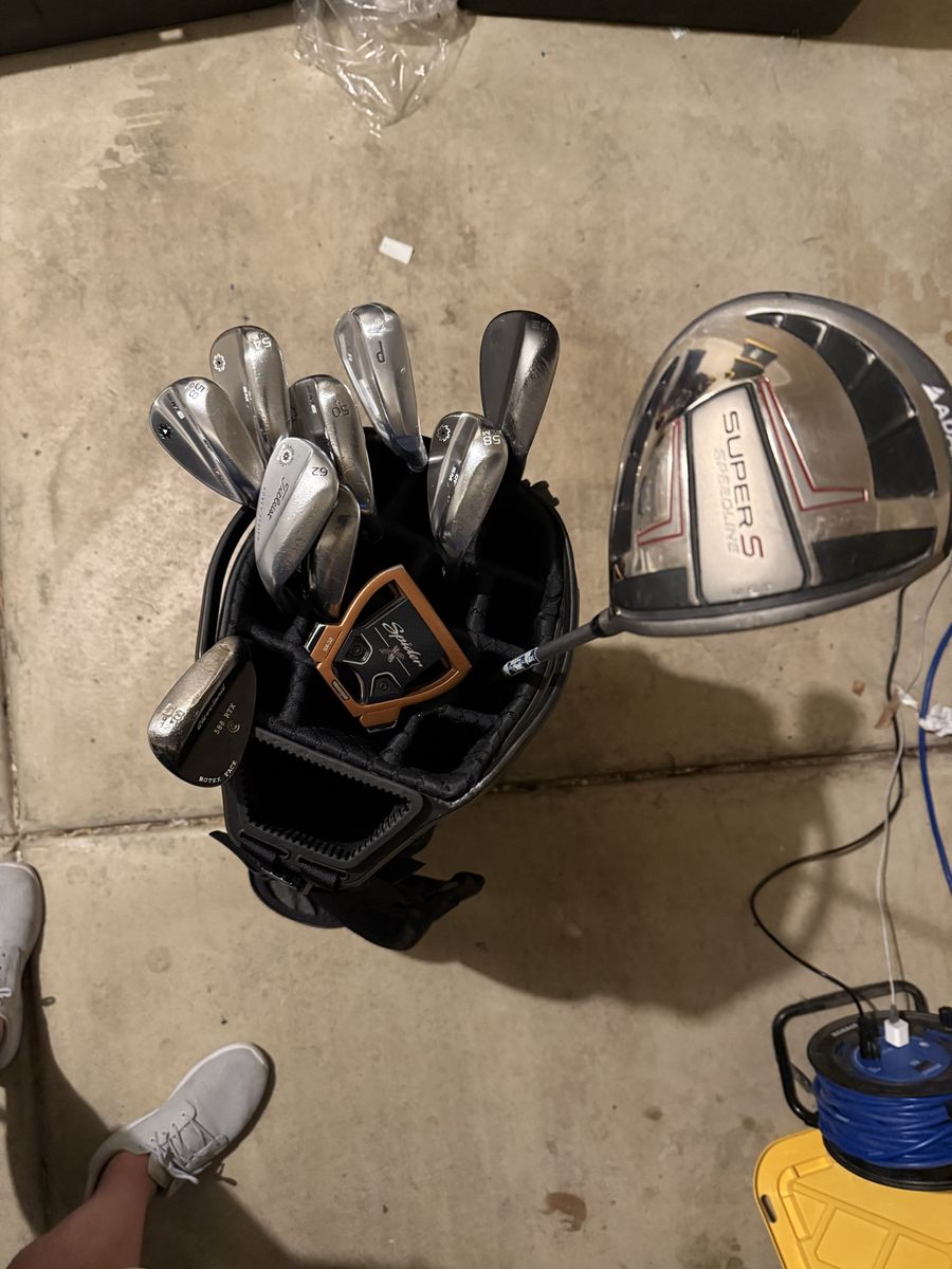 Huge Multi-Family Yard Sale – Clothes, Shoes, Household, Golf, Electronics