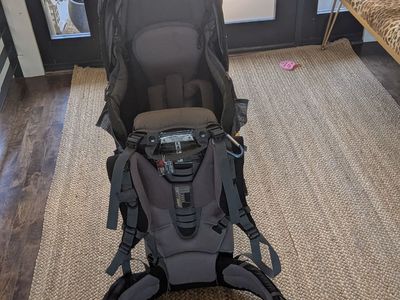 Deuter Kid Comfort III child carrier backpack