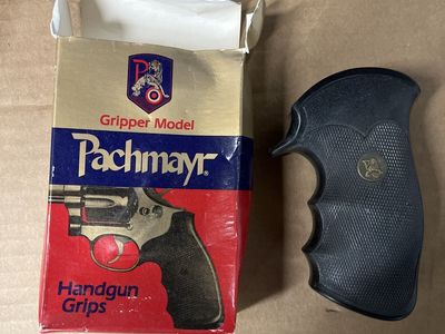 Grabber Pachmayr Thompson Contender grip.