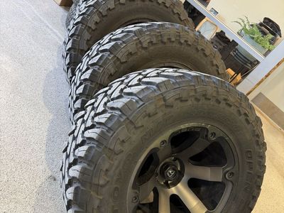 Set of 5 Toyo Open Country M/T 38x15.50R20 Tires, Fuel Rebel 20x12 Wheels + – Jeep Fit – Barely Used $3,450 OBO!