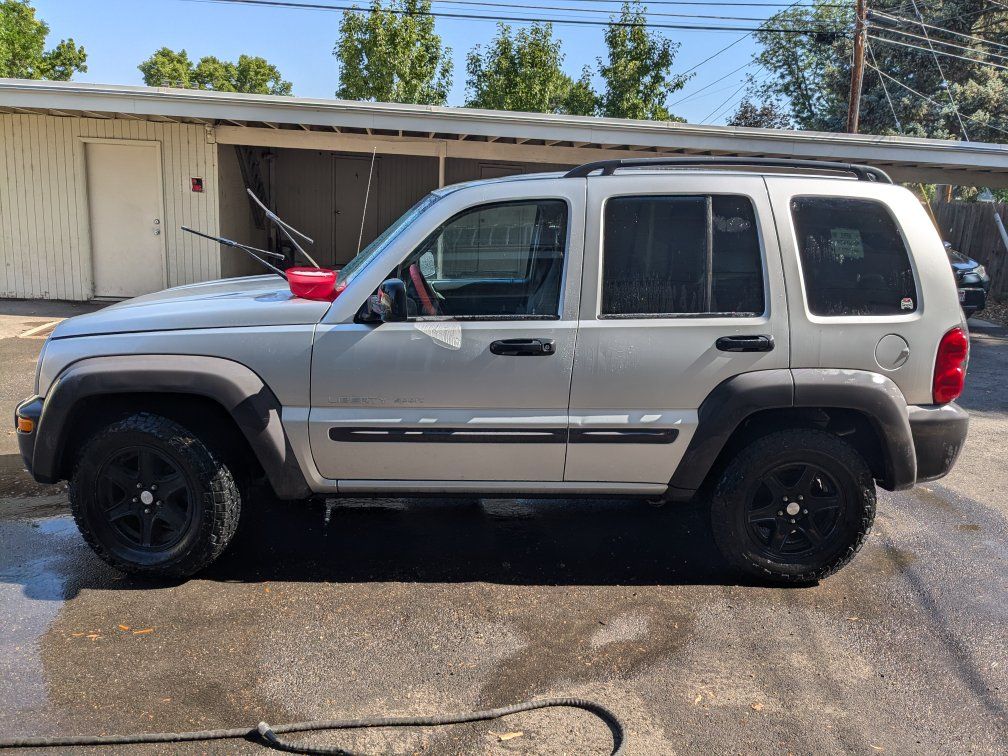03 Jeep Liberty Sport