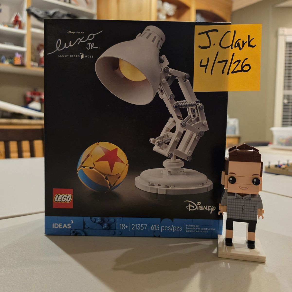 LEGO Ideas Set 21357 - Disney Pixar Luxo Jr