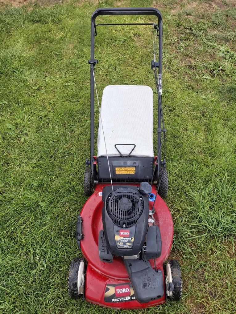 Toro Recycler 22" Lawnmower