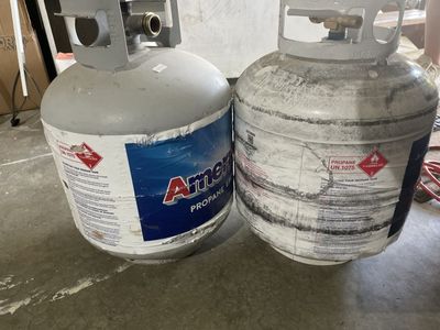 Pair of Amerigas 20 lb Propane Tanks
