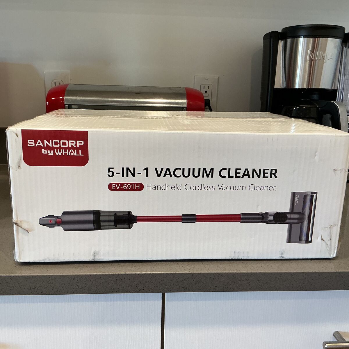 Whall cordless vacuum