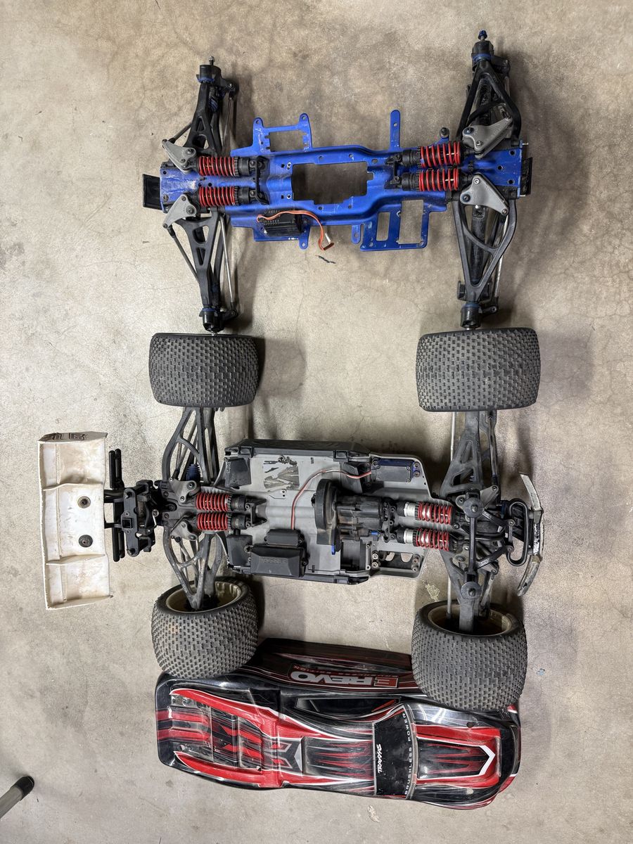 1/8 E-revo roller with another slider for parts