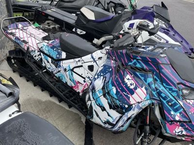 2023 SKI-DOO Summit X with Expert Package 850 E-TE