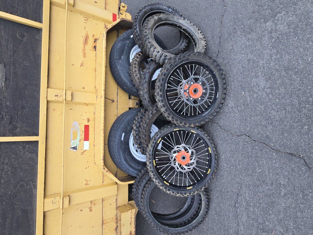 dirt bike wheels and tires