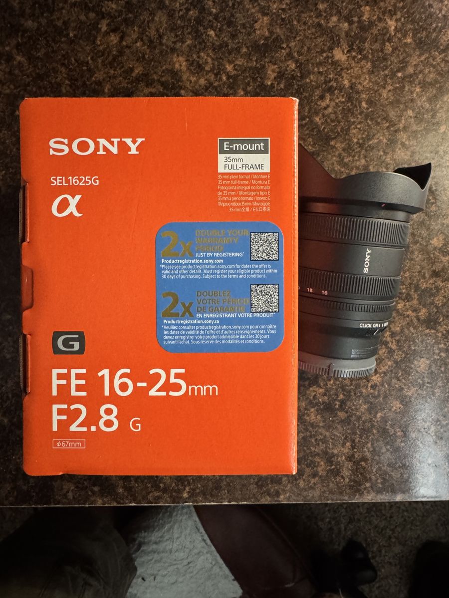 Sony FE 16-25mm F2.8 G lens. With box.  Mint
