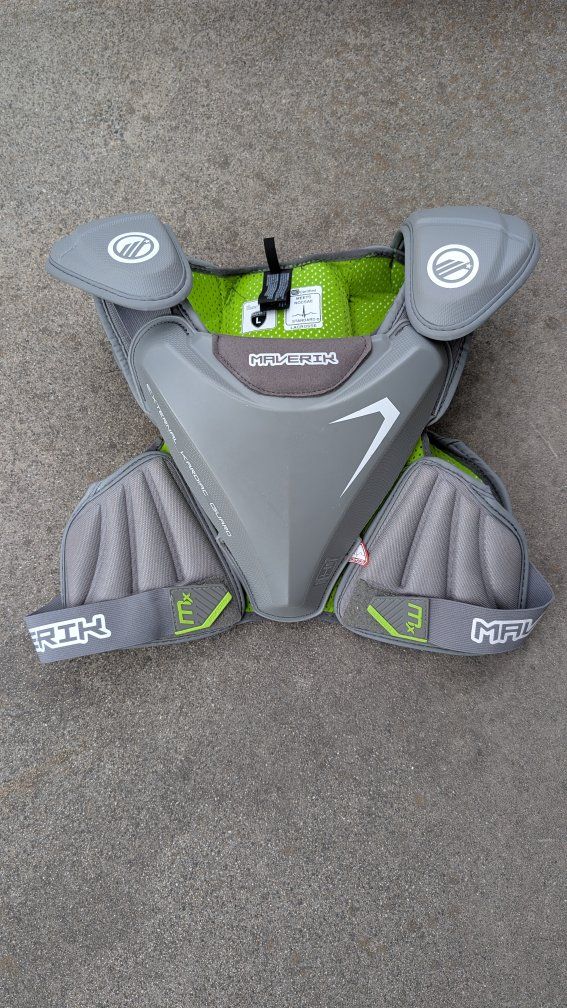 Maverik Mx Lacrosse Shoulder Pad - Large, NOCSAE Certified with External Kardiac Guard