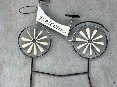 Metal bike stand with pot holder