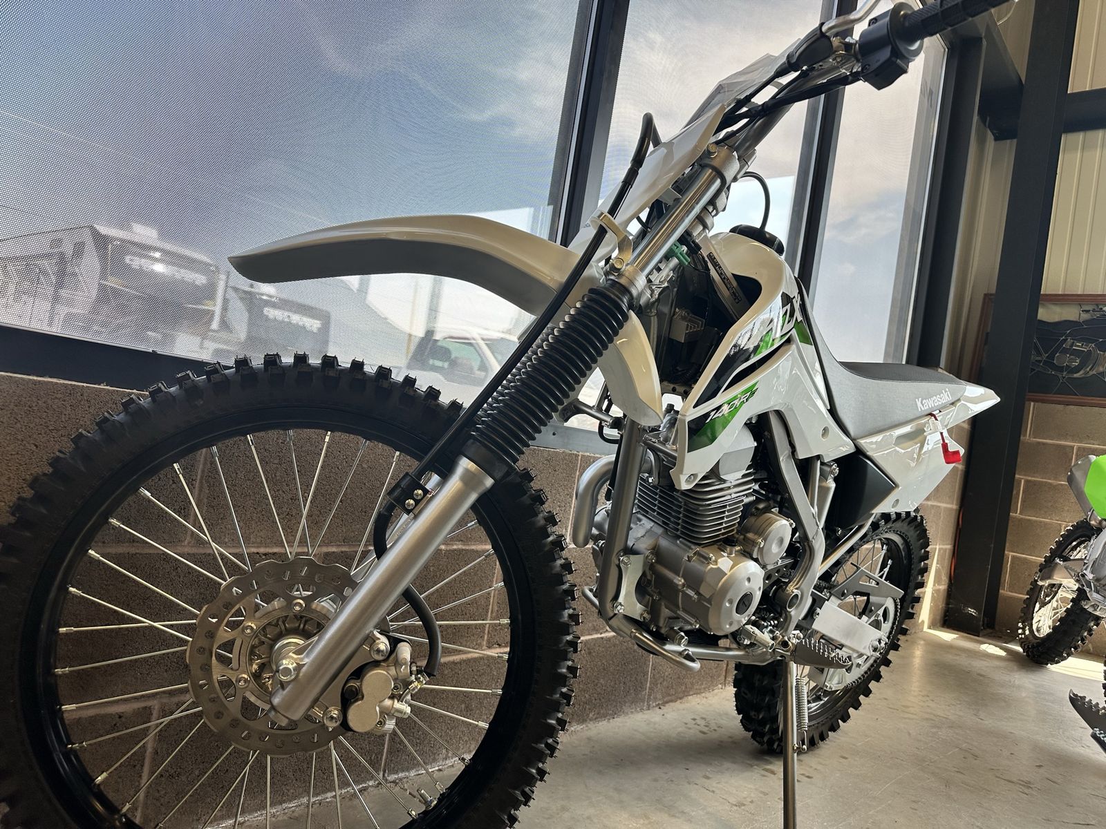 2027 Kawasaki KLX 140R F