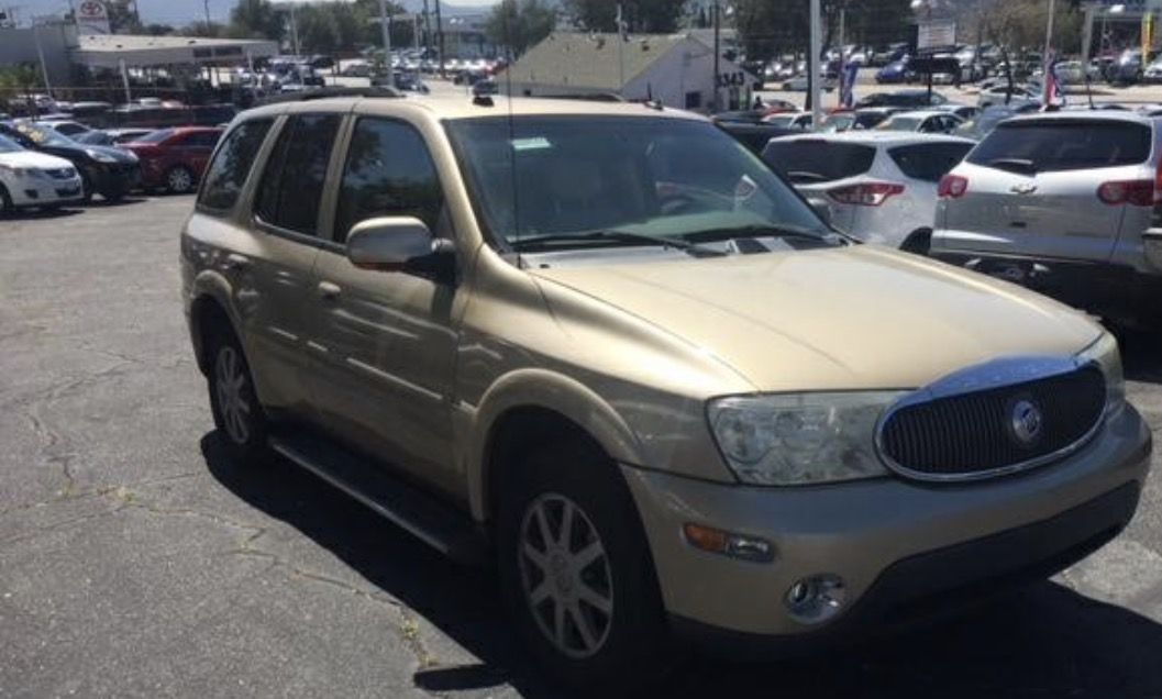 2004 BUICK RAINIER CXL Plus