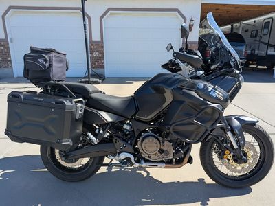 2023 Yamaha Super Tenere ES