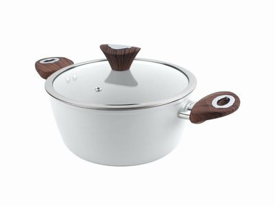 Brand New 4.4 Quart Casserole Pot