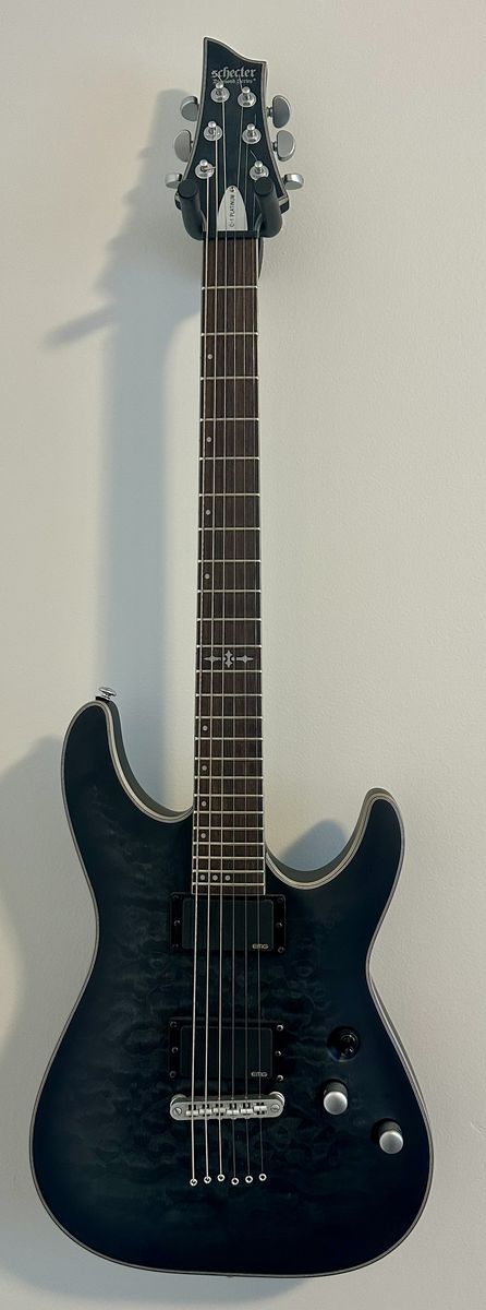 Schecter Research C-1 Platnium-Translucent Black