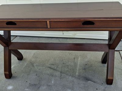 modern entry way/table/desk