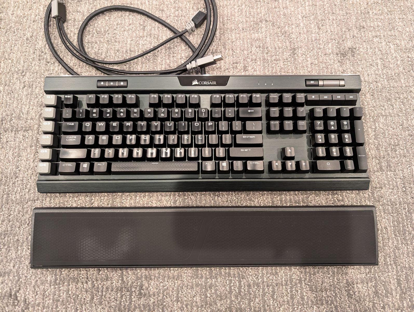 Used - Corsair Gaming K95 RGB Platinum Cherry MX Speed Wired Mechanical Keyboard