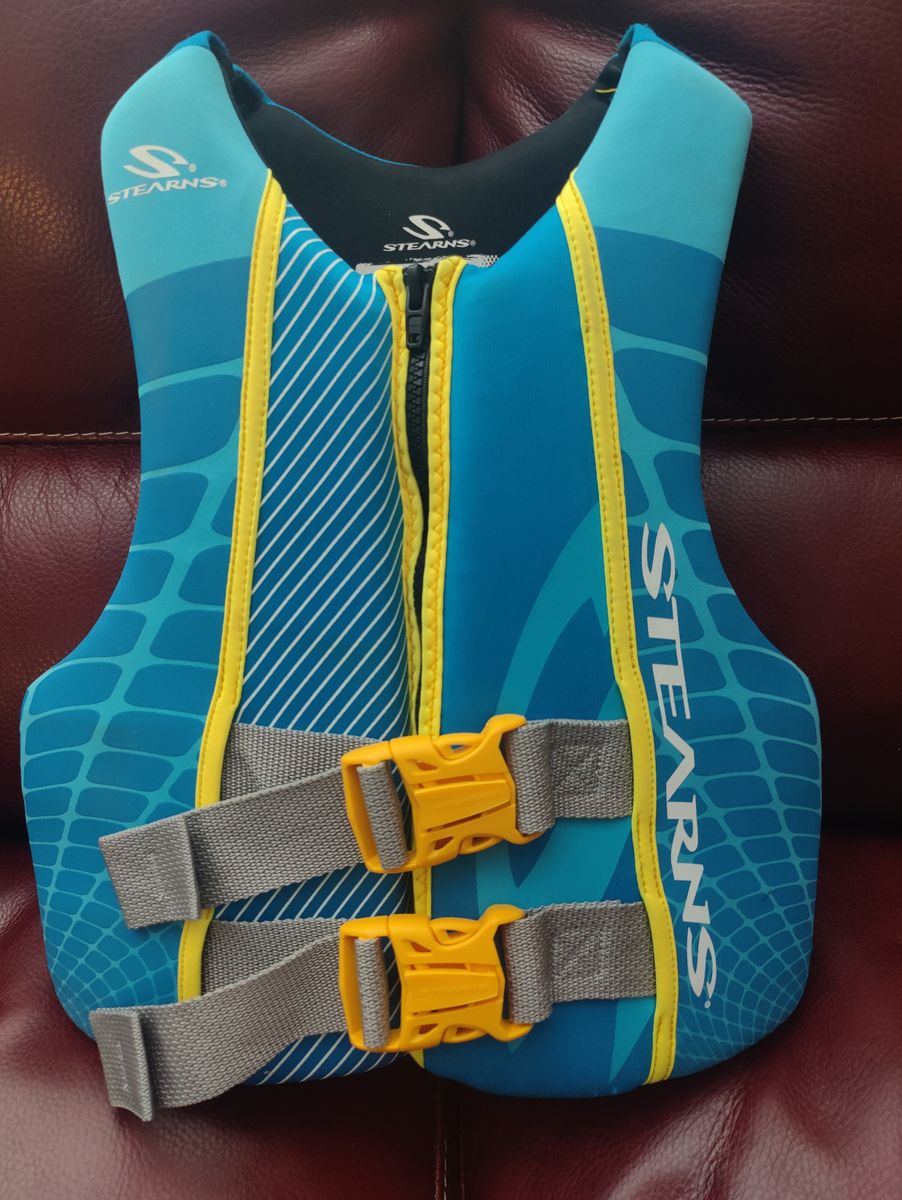 Stearns Youth Life Vest