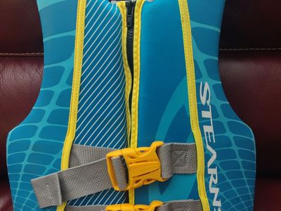 Stearns Youth Life Vest