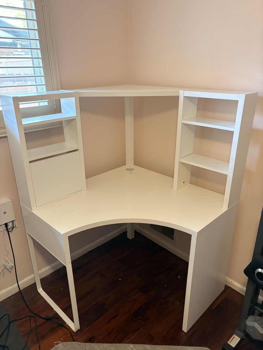 Corner IKEA desk