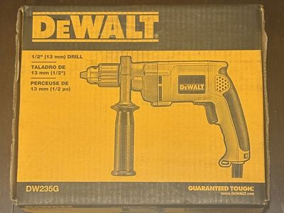 NEW Dewalt 7.8 Amp Corded 1/2 in. Variable Speed Reversing Drill