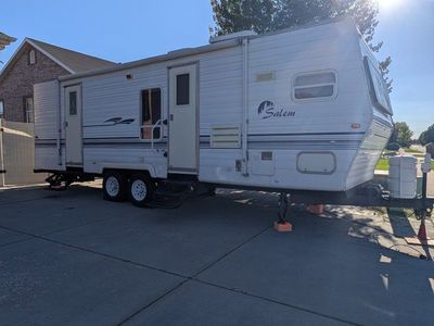 Forest River Salem travel trailer T-27