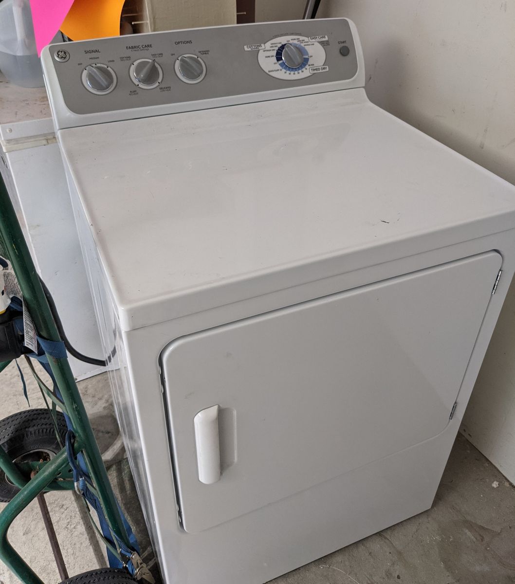 GE White Front Load Electric Dryer