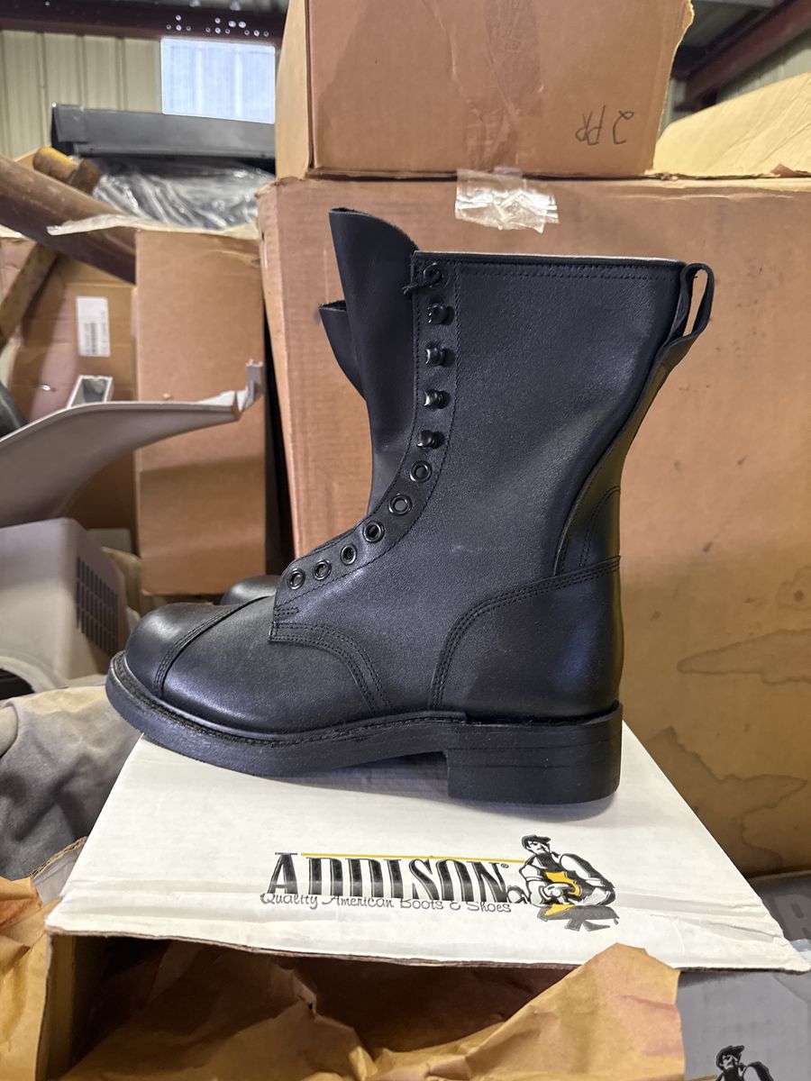 Mens Black Boots Size 10