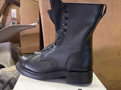 Mens Black Boots Size 10