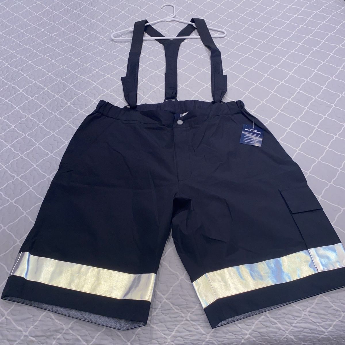 Main image 3