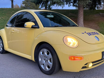 2003 VOLKSWAGEN BEETLE SE