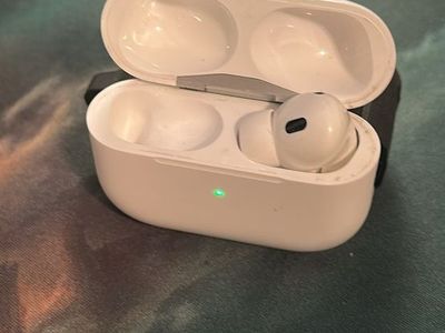Airpods Pro 2 *AUTHENTIC*