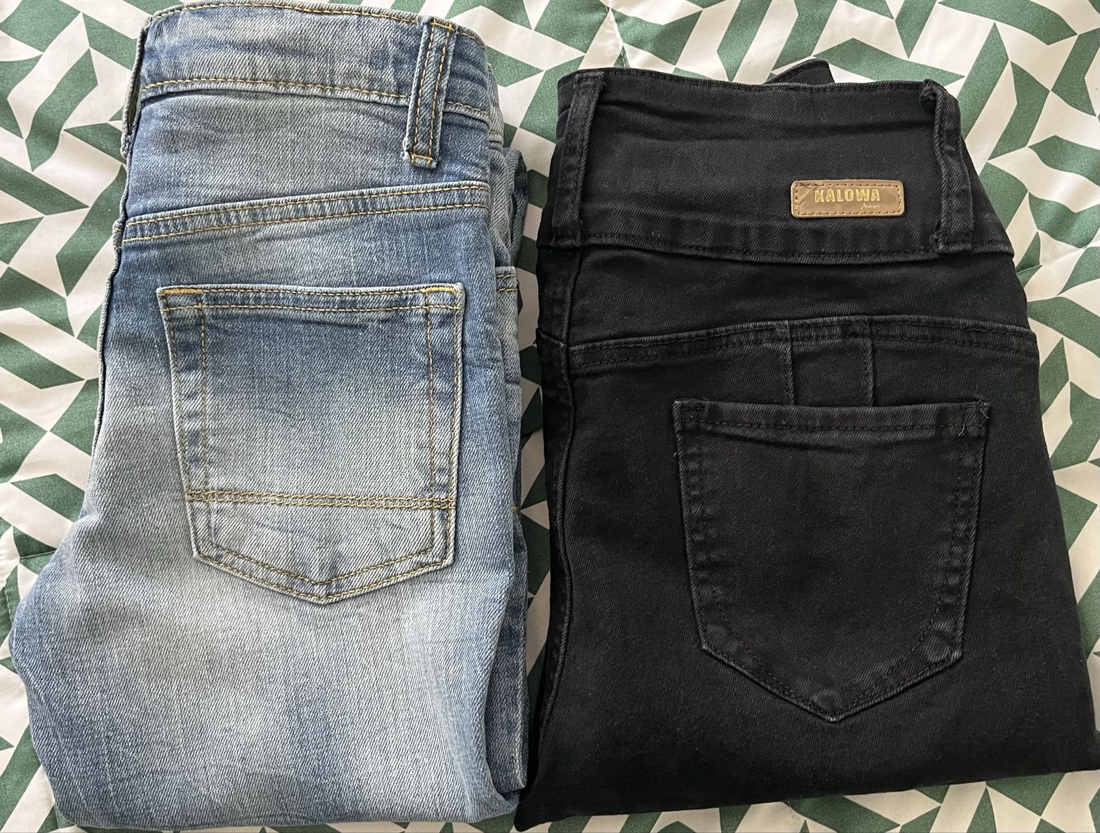 2 Pairs of Junior Jeans