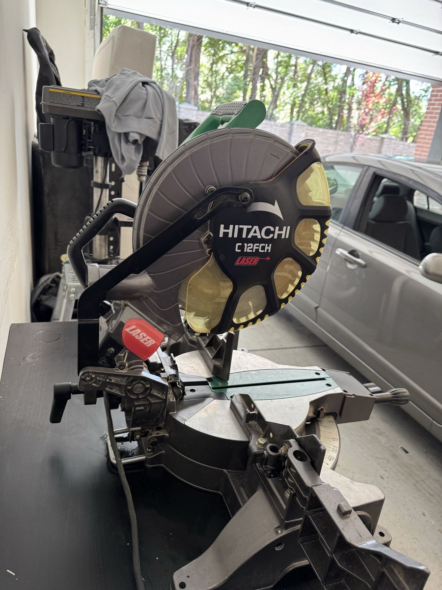 Hitachi C12FCH 12-inch Laser Compound Miter Saw - Excellent Condition