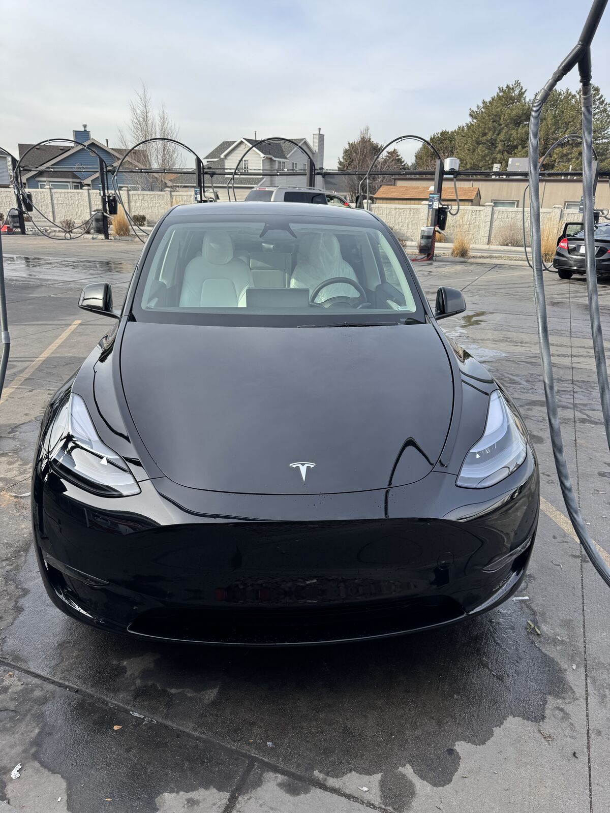 2025 Tesla Model Y 