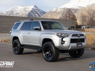 2022 Toyota 4Runner SR5 Premium