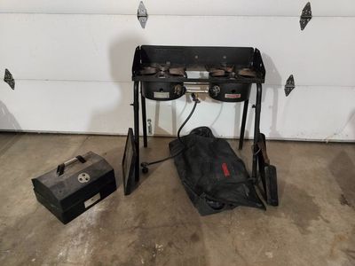 Camp Chef 2 burner stove