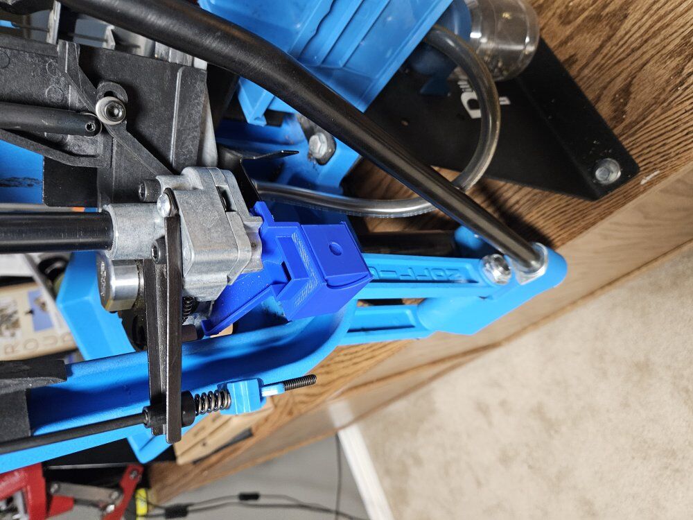 XL650 live primer catcher