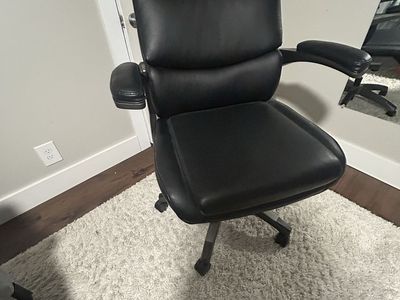 La Z Boy office desk Chair