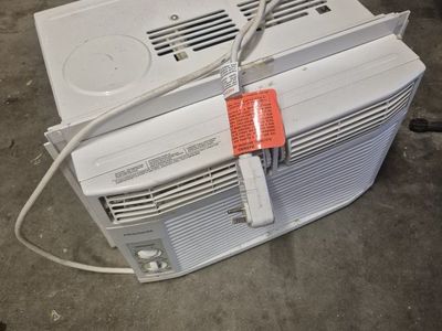 Frigidaire Window Air Conditioner Unit - Compact & Efficient