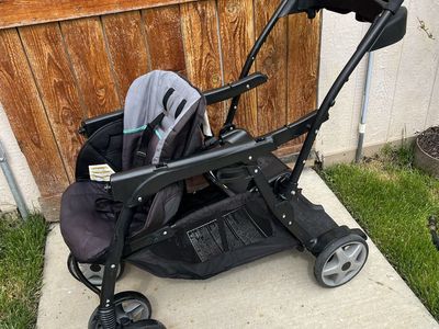 Graco Simple Double Stroller No Covers