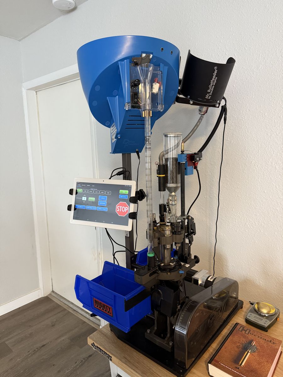 Dillon Super 1050 With A Mark 7 Auto Drive