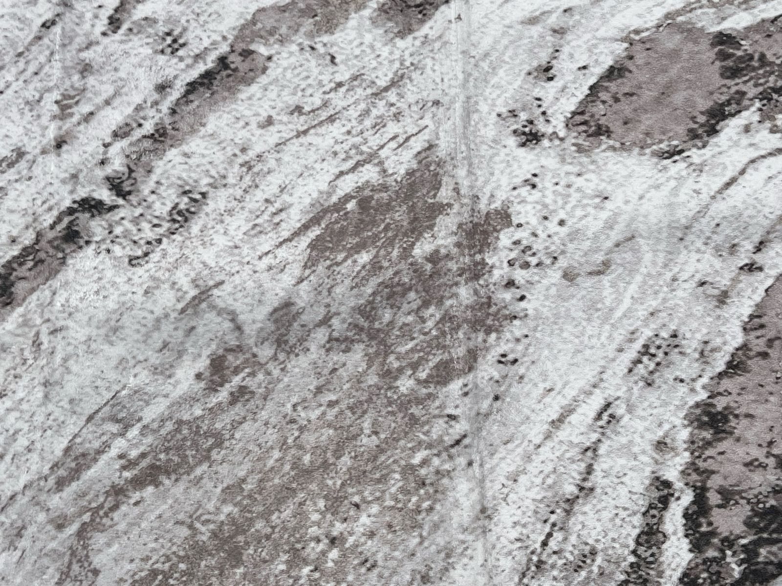 Main image 10