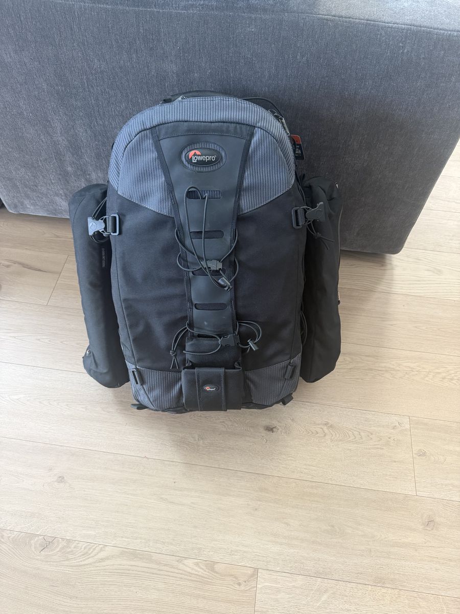 Camera bag 
