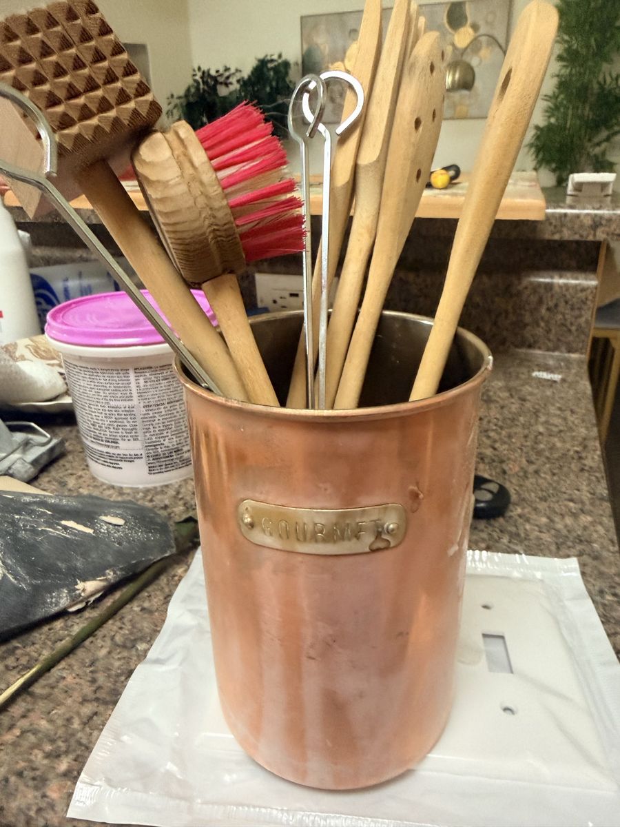 Vintage Copper Gourmet Utensil Holder with Wooden Kitchen Utensils