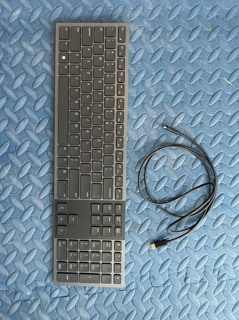 Dell KB900 Wireless Keyboard
