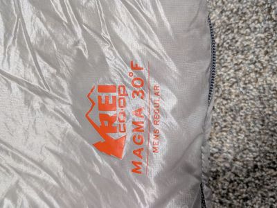 REI Co-op Magma 30°F Men's Regular Sleeping Bag